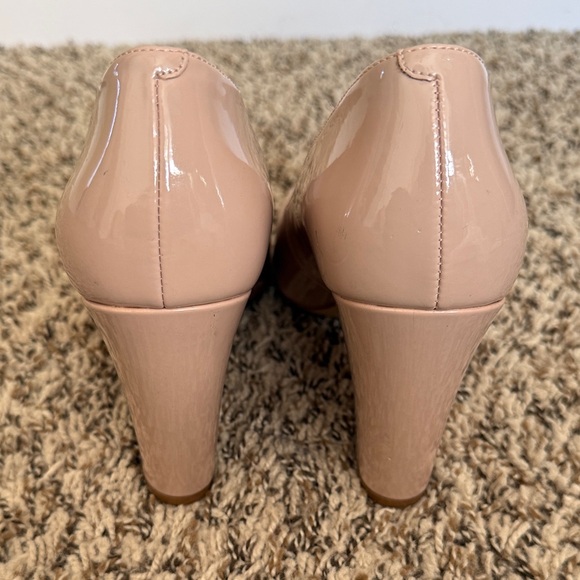 Nine West Women's Blush Heels - Picture 6 of 6